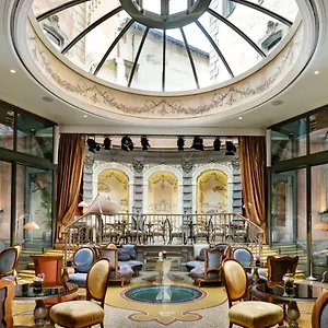 Château Monfort Hotel