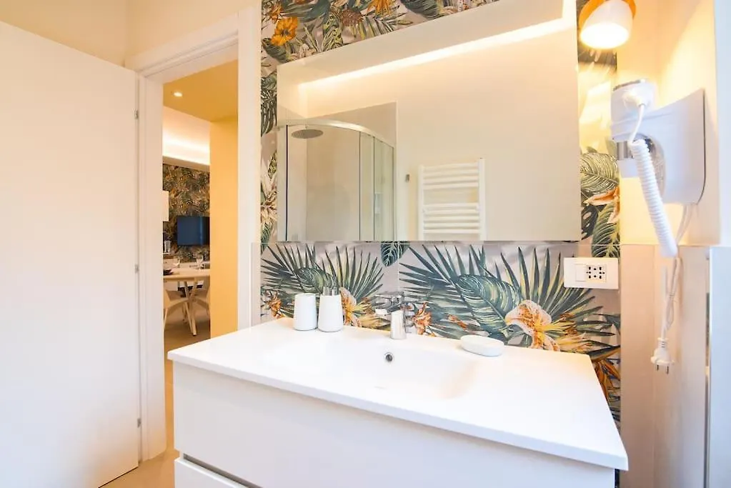 Modern Apartment Ac, Wifi Next To 2 Metro Line Stations And City Life Area Milan